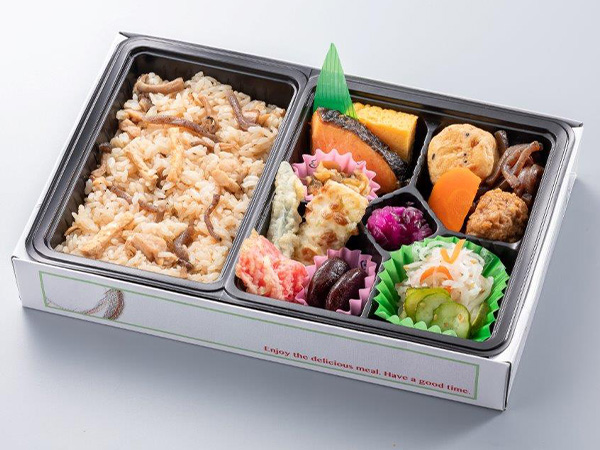 かやくご飯と銀鮭の幕の内弁当